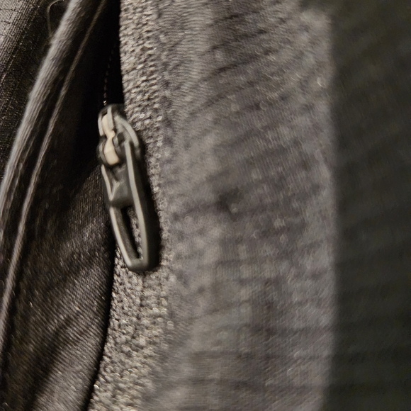 Men's Lululemon Black ABC WovenAir Pants Size L- NWOT - Picture 4 of 6